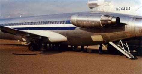 the stolen airliner taag boeing 727 223 n844aa historic mysteries