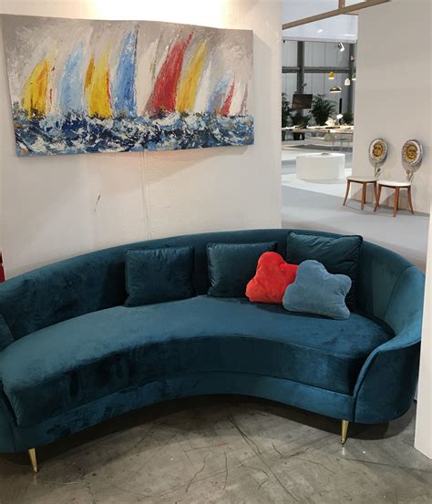 Sofa bọc vải bora sở hữu thiết kế gọn gàng, phù hợp không gian nhỏ gọn. Bora Bora sofà New velvet Danber collection (With images ...