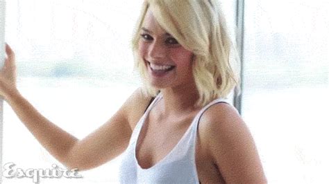 Margot Robbie Forum Gif Find Share On Giphy