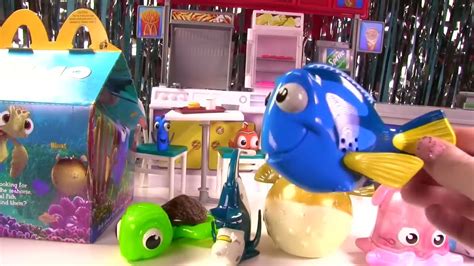 Mcdonalds Disney Pixar Pals Finding Nemo Dory Happy Meal Toy Figure