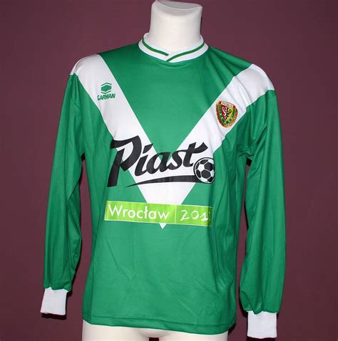 Get the latest slask wroclaw news, scores, stats, standings, rumors, and more from espn. Slask Wroclaw Home football shirt 2008 - 2009. Added on ...