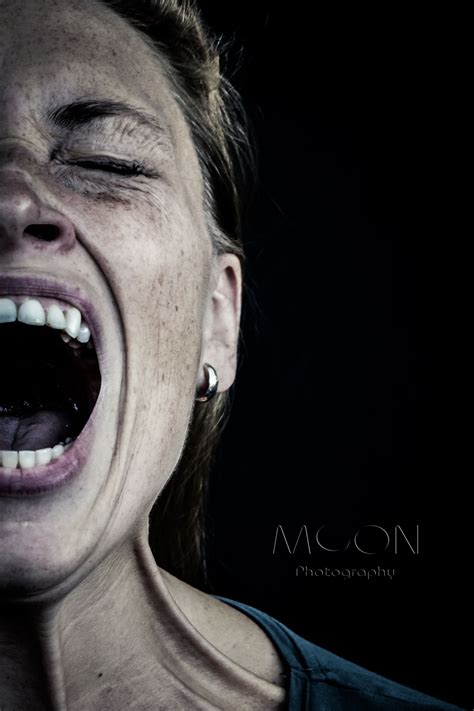 Scream ⋆ Moon Photography Self Portrait Photography Emotional