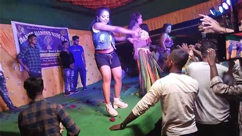 Boudi Lagabo Naki Melody Hungama Dance Youtube