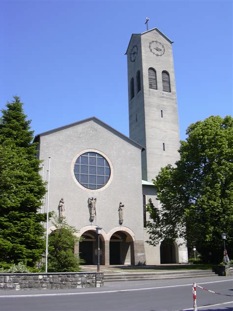 First mentioned in 887, it later became an imperial free city (until 1803) and passed to austria in 1814. File:Erlöserkirche (Lustenau).JPG - Wikimedia Commons