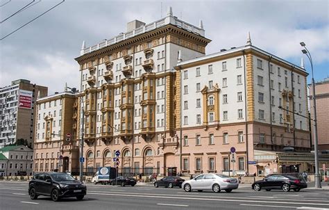 Russia Denies Entry To Diplomatic Property In Moscow Us Embassy Says