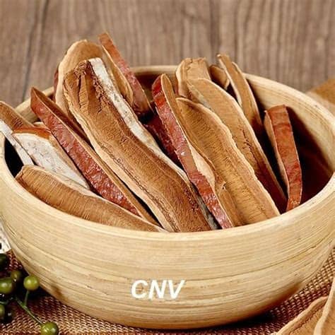 Nấm linh chi là loại thảo dược đứng đầu trong các loại thuốc quý, trên cả nhân sâm, do hàm lượng hoạt chất kích thích, khôi phục, giữ thăng bằng hệ thống trong top 50 cũng như linh chi hoàng gia. Cách nấu nước linh chi để uống hiệu quả 99% trong 5 phút