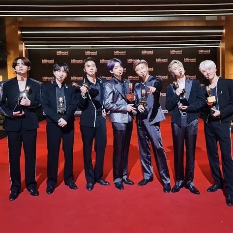 Maybe you would like to learn more about one of these? BTS 「Butter」MV公開から4日で2億回再生突破…4年連続ビルボード出演に4冠達成の快挙!テテとジョングクの ...