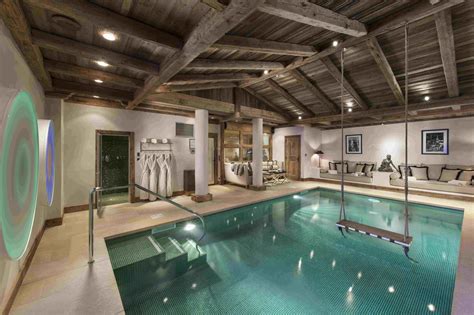 Swimming Pool, Chalet Grande Roche | Indoor pool house, Indoor pool design, Indoor swimming pool ...