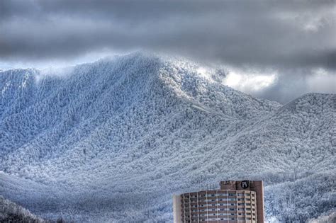 Pin By William Britten On Smoky Mountains In Winter Gatlinburg