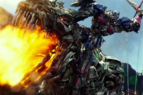 Mark wahlberg, peter cullen, kelsey grammer and others. 'Transformers 4' Deluxe Blu-ray Preview