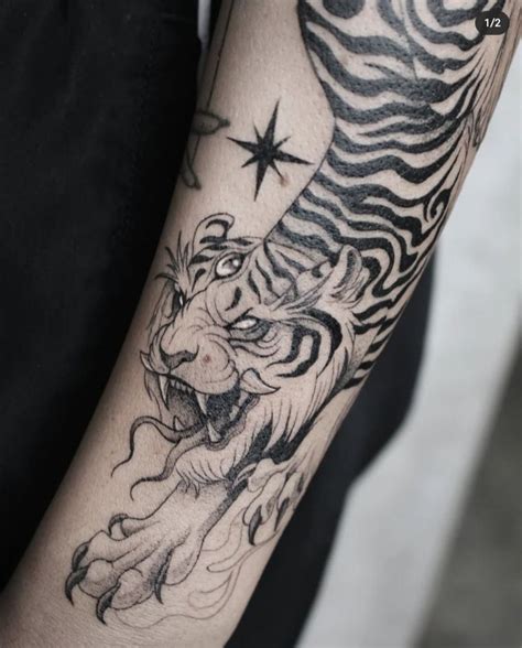 22 Fierce Tiger Tattoo Designs The Xo Factor Tiger Tattoo Design