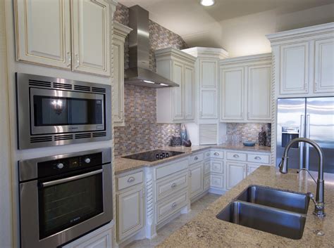 Kent moore cabinets ltd is located in houston city of texas state. French Country Kitchens - Shabby-chic Style - Kitchen ...