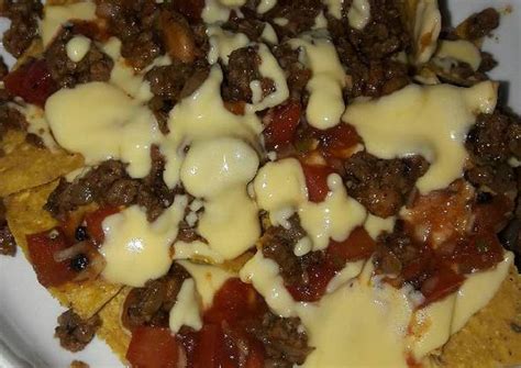 Cheesy Beef Nachos Recipe By Jv Lim Cookpad