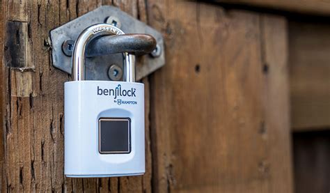 Benjilock By Hampton Fingerprint Padlock Review Best Buy Blog