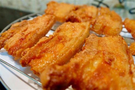 In thai cuisine, pork belly was calle mu sam chan (หมูสามชั้น; สูตร หมูสามชั้นทอด พร้อมวิธีทำโดย Sittipong Putthavong ...