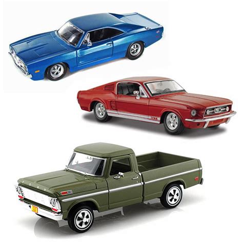 Best Of 1960s Muscle Cars Diecast Set 80 Set Of Three 124 Scale Diecast Model Cars