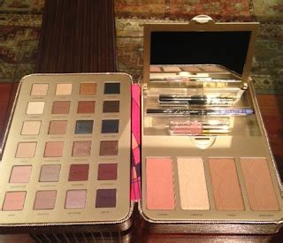 I Am The Makeup Junkie Holiday Gift List Tarte Pretty Paintbox