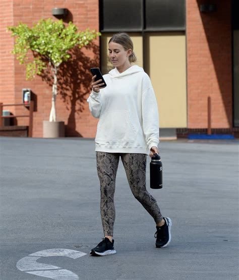 Julianne Hough Leaving A Gym In Los Angeles Gotceleb