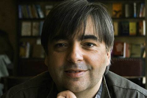 Sanatçının ürettiği ya da katkıda bulunduğu eserler aşağıdaki gibidir Autor Salah Naoura über das Verhältnis von Wahrheit und ...