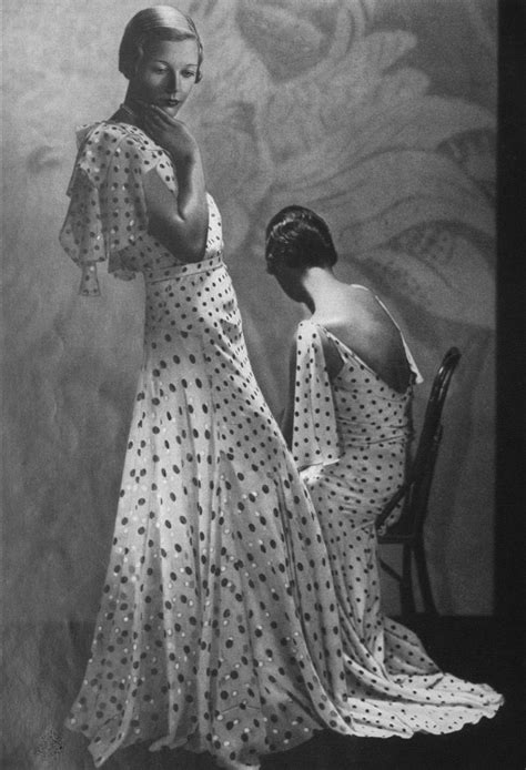 Pin By 1930s Womens Fashion On 1930s Evening Wear Dots 1930s Fashion Vintage Fashion