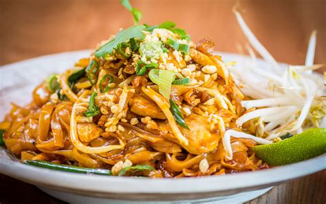 9zaab Thai Street Food Serving The Most Popular Thai Dishes