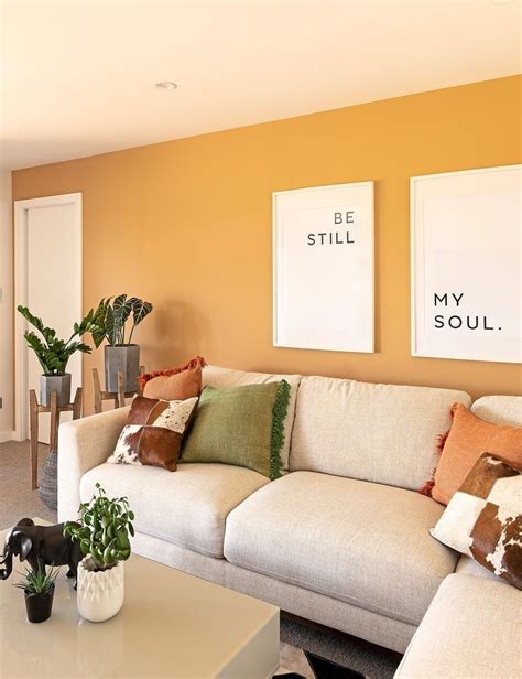 40 Extraordinary Yellow Living Room Ideas Besthomish