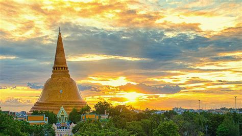 หน่อแก้วพระพุทธศาสนา - ศาสนาพุทธในประเทศไทย