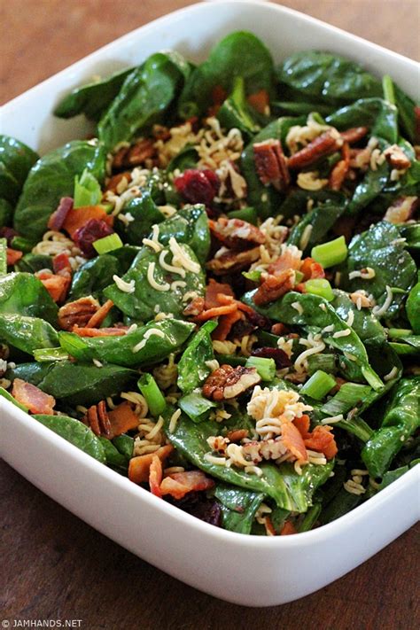 Crunchy Tossed Spinach Salad