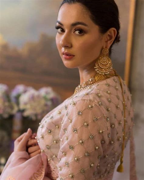new pictures of beautiful actress hania aamir hania amir pakistani bridal dresses bridal