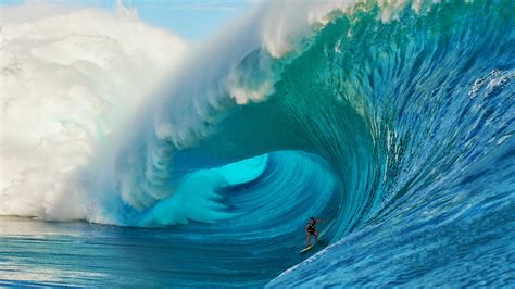 The Top 10 Big Wave Beaches To Surf In The World