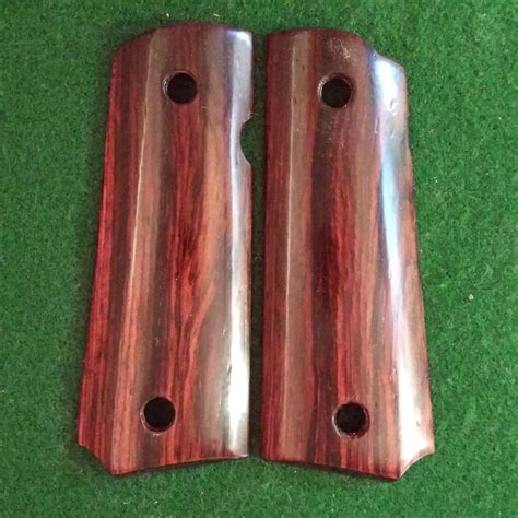 1911 Compact Rosewood 3 Texas Grips