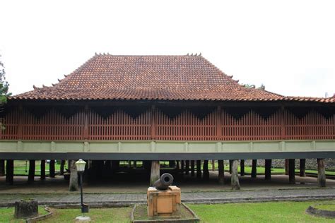 Rumah Limas Palembang Budaya Indonesia