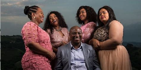 Southafrica Polygamist Musa Mseleku Shows Us How He Loves His Four