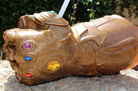 Endgame ahead of its release in the item shop! Infinity Gauntlet Cup Steals the Show at Disney's ...