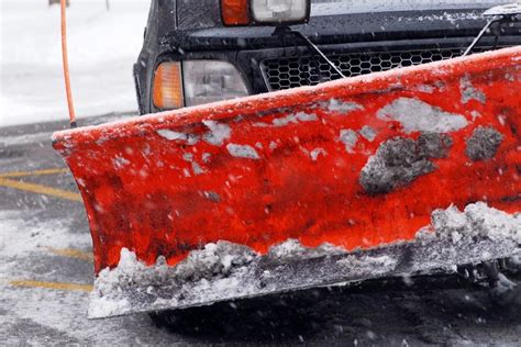 7 Tips For Maintaining Your Snow Plow In Season This Winter Magnum