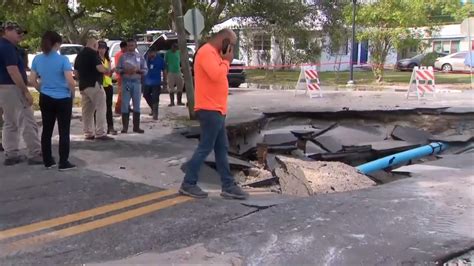 Water Main Rupture Causes Street Level Flooding In Hollywood Wsvn