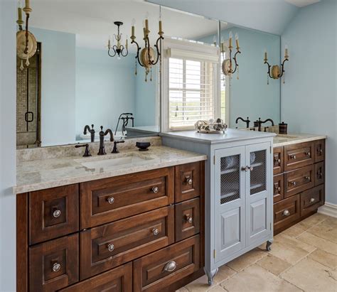 Search 904 chicago, il cabinetry and cabinet makers to find the best cabinet professional near you. Master Bath with Custom Blue Linen Cabinet - Traditional ...