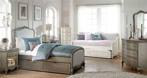 Trundle beds are a great way to save space. Kensington Antique Silver Katherine Upholstered Youth ...