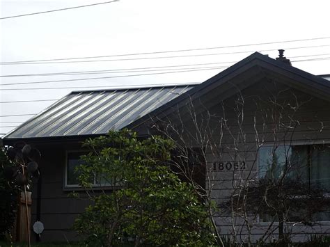 The fixed glass skylight has proven itself to be a durable and reliable unit for any new or existing house. Residential Roof Repair/Replacement near Seattle, WA ...