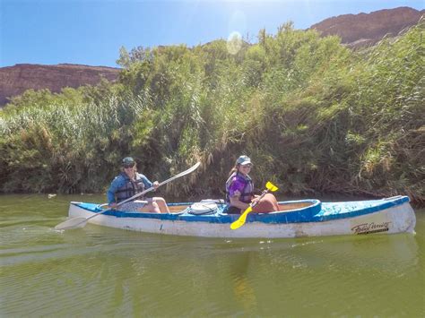 Canoeing Along The Orange River ⋆ Brooke Beyond