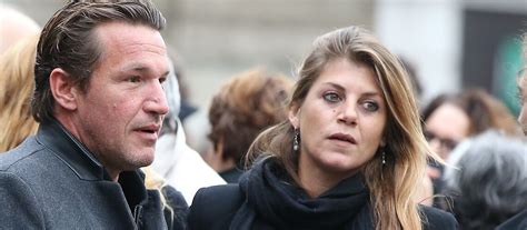 Dans une interview accordée à casting.fr en 2012, elle expliquait ce c'est avec sa femme et « sur une plage du mexique », comme il l'a confié à satellifax, que benjamin castaldi a. PHOTO - Benjamin Castaldi se moque de sa femme Aurore qui ...