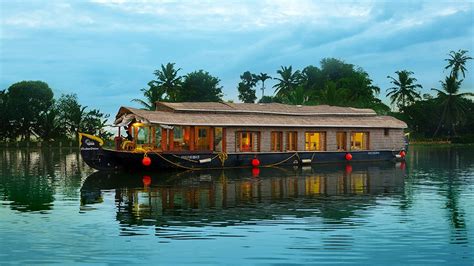 10 Best Places To Visit In Kerala Inspire Travel Lifestyle