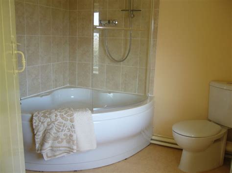 Youre interested in pinterest corner bathtub due to make this a modern freshness and overflowcorner spacesaving solution for small bathroom in a corner arrangement made of the wall. Rigsby Wold holiday cottages - Self catering accommodation ...