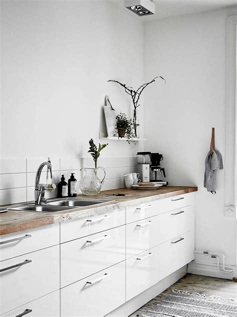 Simple And Cozy Coco Lapine Design Kitchen Inspirations Kitchen