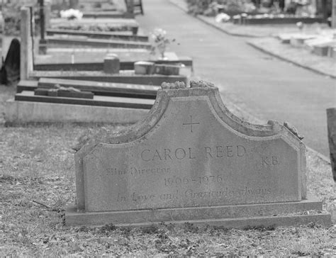 The Simple Headstone Of Sir Carol Reed Sir Carol Reed 30 Flickr