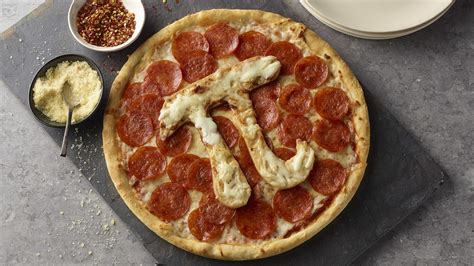 Pi Day 2021 Deals Near Me Get 314 Pizza Discounts Freebies Sunday