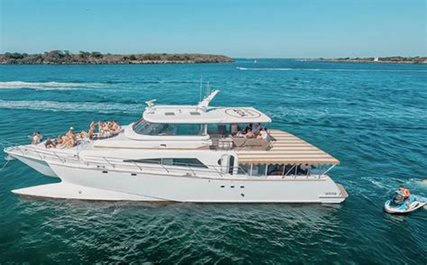 Yot Vice Luxury Boat Charters Brisbane Boat Charter Services