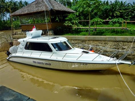 Perahu fiber glass, perahu serat kaca, untuk dijual. Kapal Pesiar Pribadi Speed Boat Mancing Kapal Penumpang ...