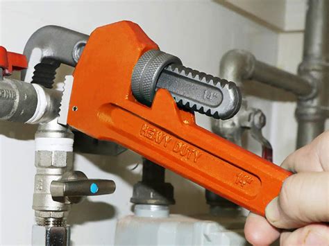 Will you be driving long haul? The Best Pipe Wrench Options for Your Plumbing Repairs ...
