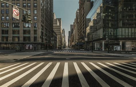 In Pictures See Photographs Of An Eerily Empty New York City During Lockdown Compiled For A